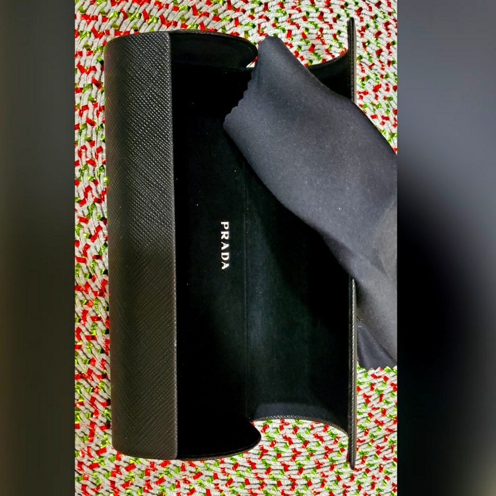 PRADA Hardcase